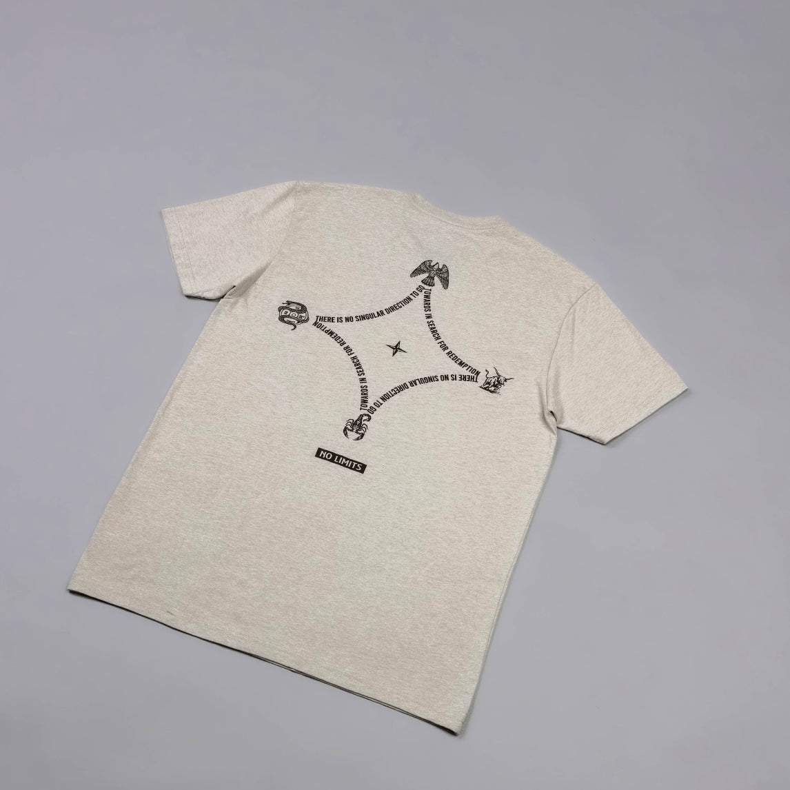 Direction Tee in Silk Gray