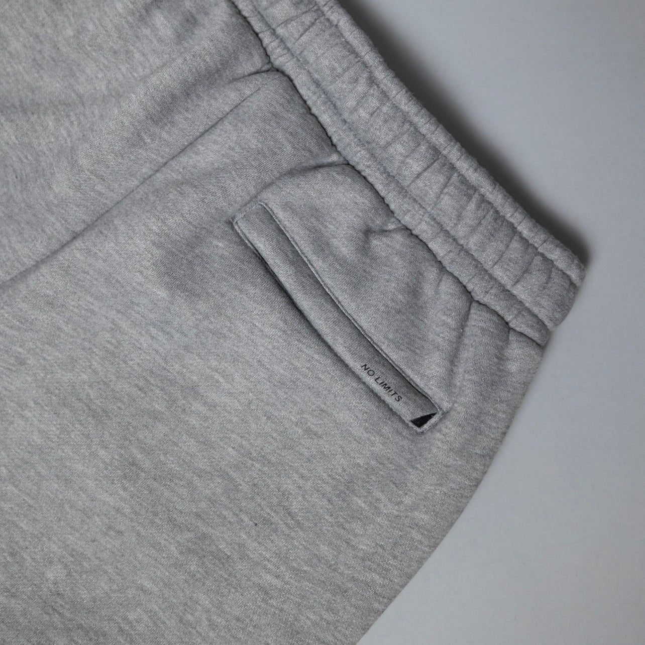 NL Joggers in Light Gray